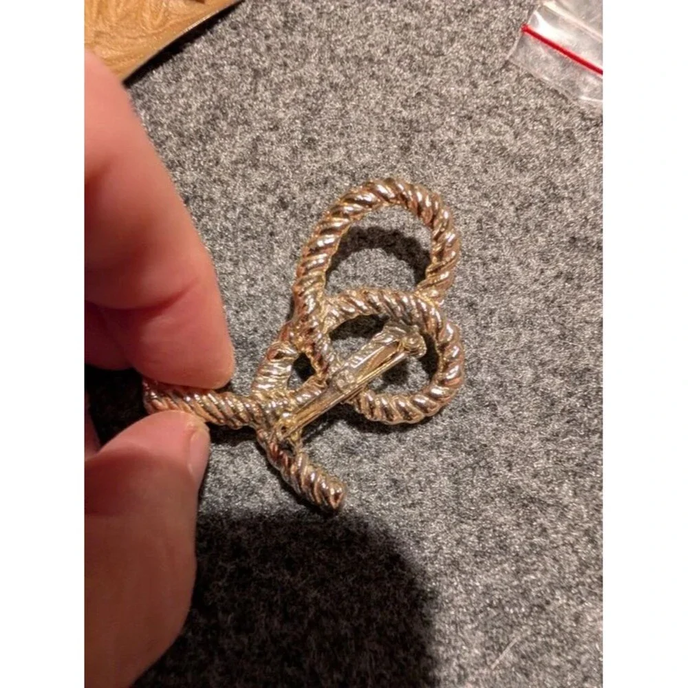 Rope pen